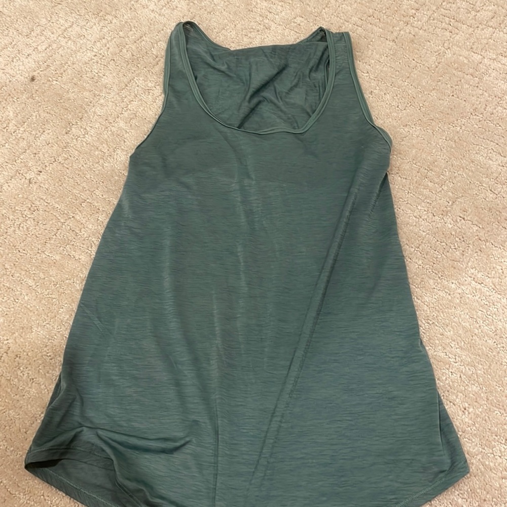 lululemon tank